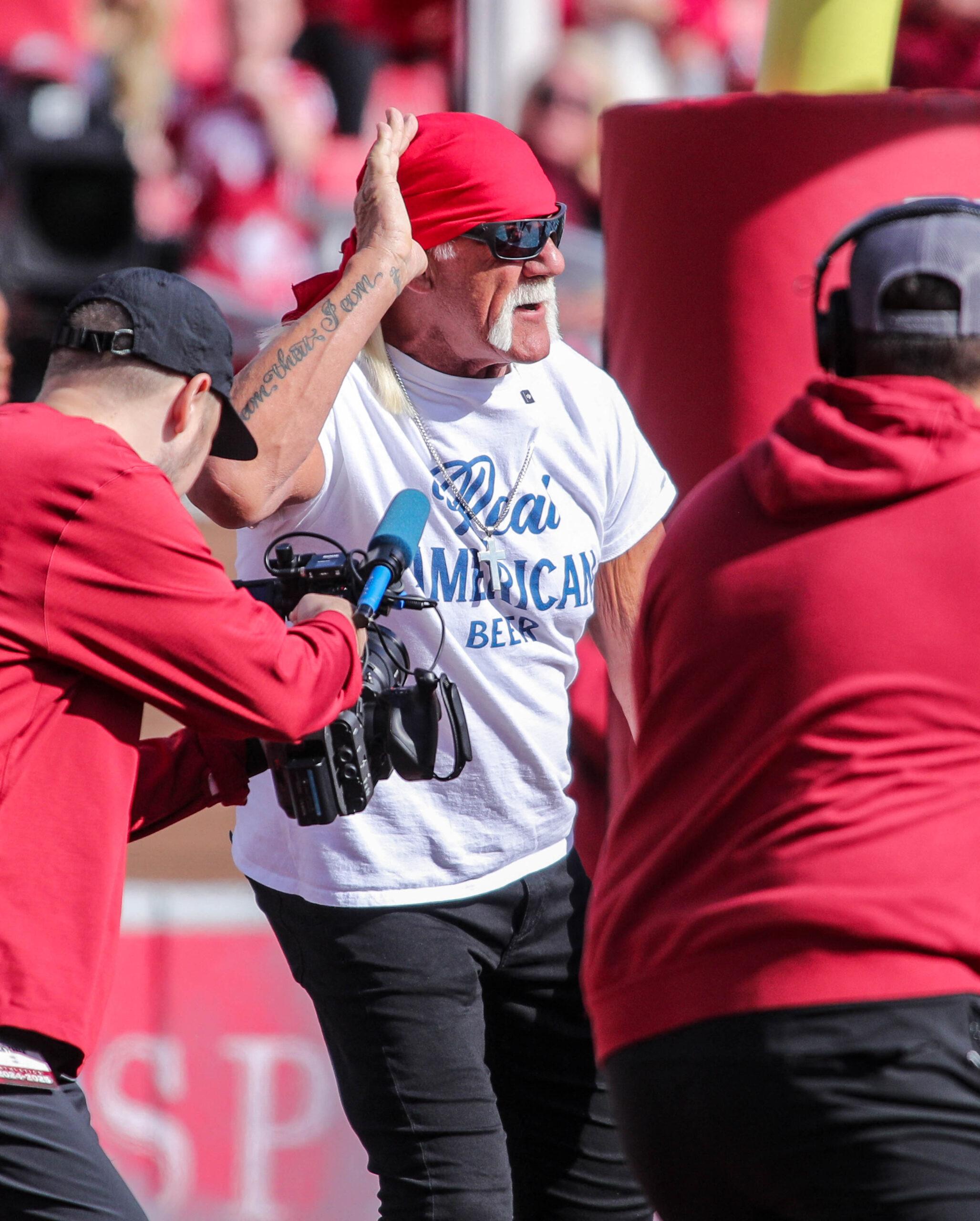 Hulk Hogan at Texas v Arkansas NCAA Football Game