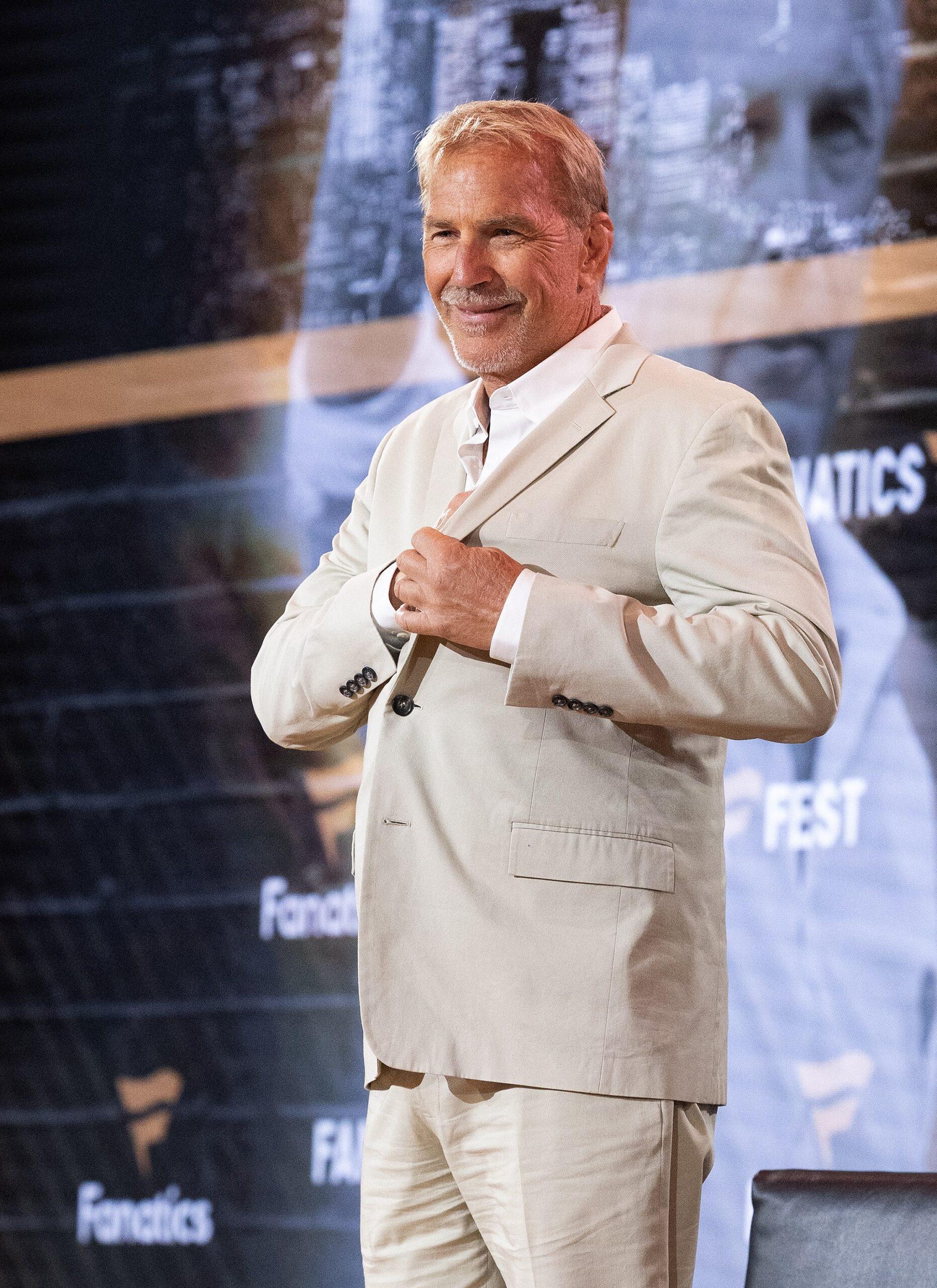 Kevin Costner attends the 2025 Fanatics Fest- Day 1