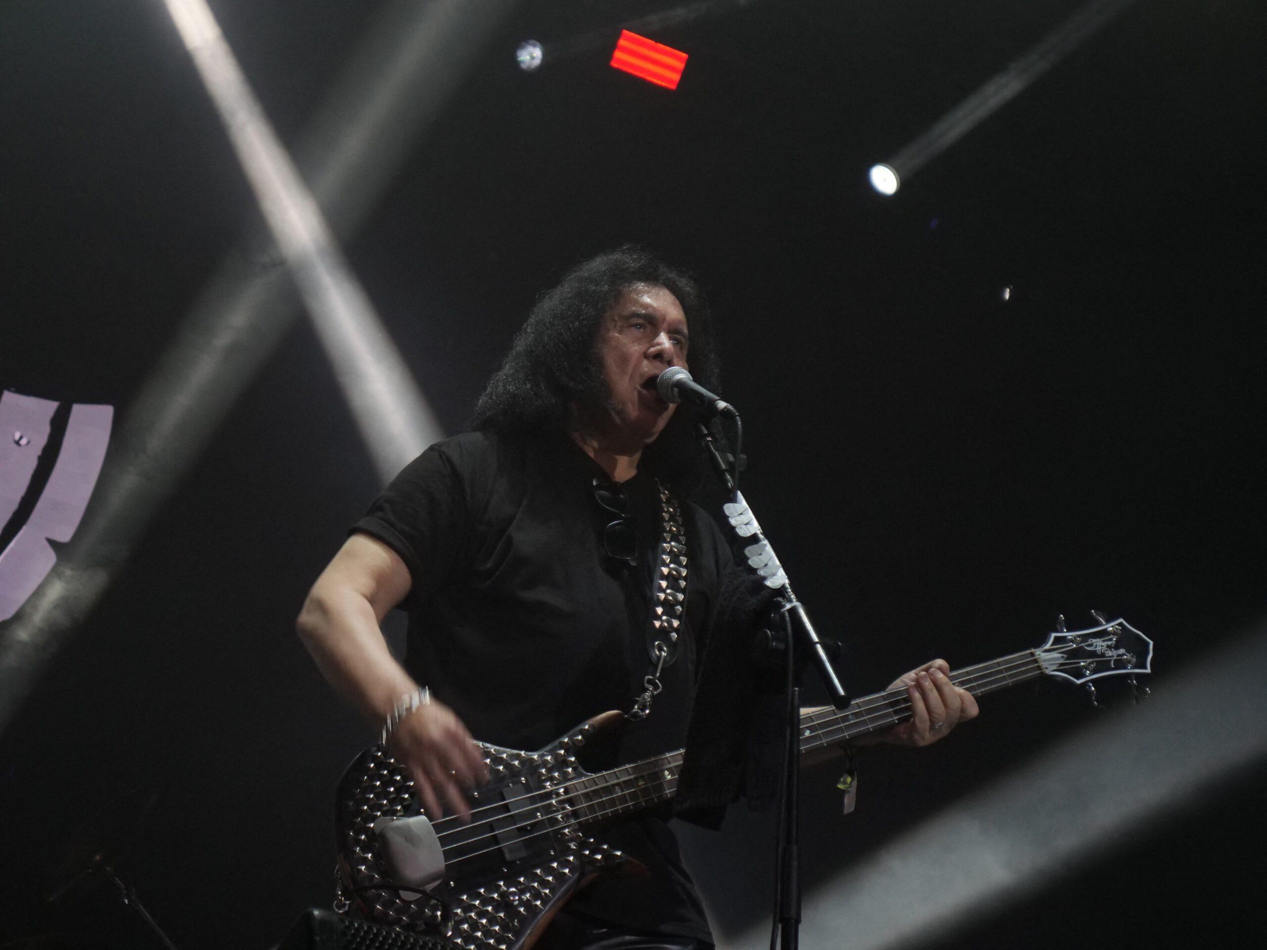 Gene Simmons performs at Smmer Breeze