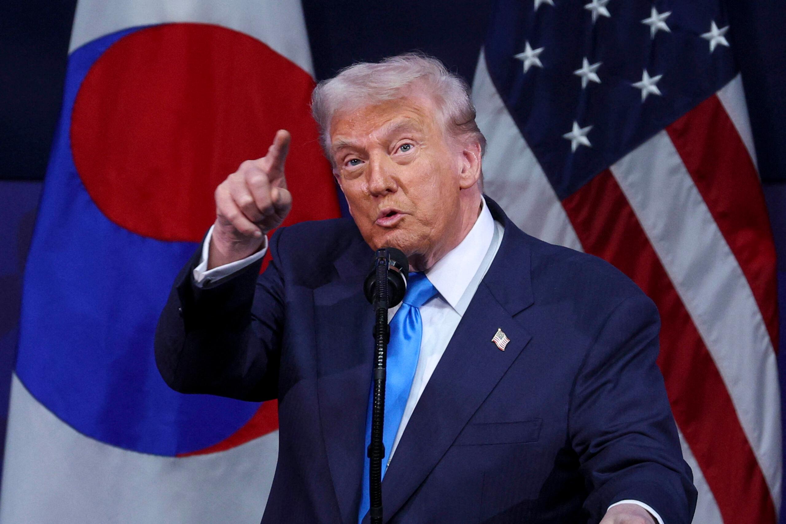 Donald Trump at APEC2025 CEO SUMMIT